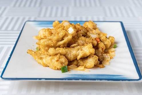 526-Calmars sautés avec sel et poivre 椒鹽魷魚